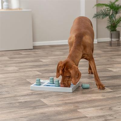 Trixie Dog Activity Chess Hondenspel 40X27 Cm